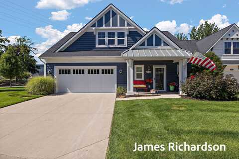 303 Pere Marquette Place, Grand Haven, MI 49417