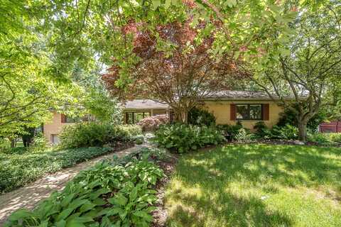 4755 Bridgeway Drive, Ann Arbor, MI 48103