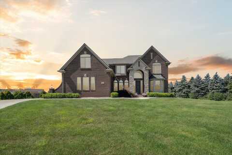 48391 sherwood Drive, Plymouth, MI 48170
