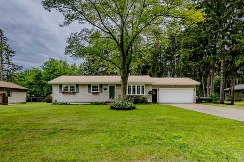 4027 Le Clare St, Muskegon, MI 49444