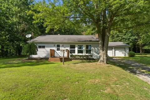 786 White Lake Road, Pleasant Lake, MI 49272