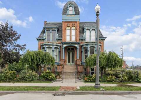 291 Edmund Place, Detroit, MI 48201