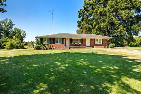 423 Dogwood Dr, Greenwood, SC 29646