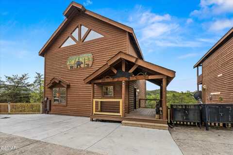 2014 Delta Dawn Drive, Sevierville, TN 37862