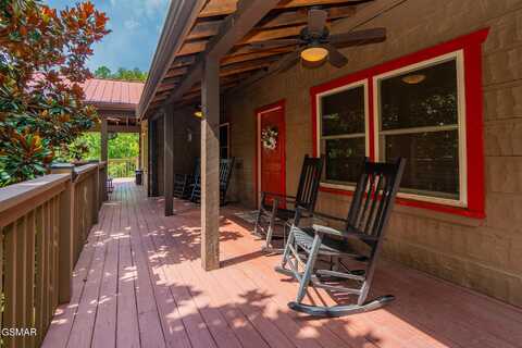 3209 Cristobal Way, Sevierville, TN 37862