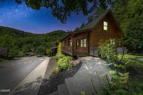3143 Smoky Ridge Way Way, Sevierville, TN 37862