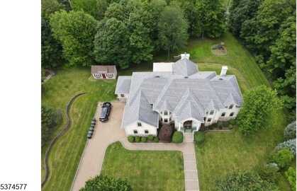 7 Margulis Ct, West Orange, NJ 07052