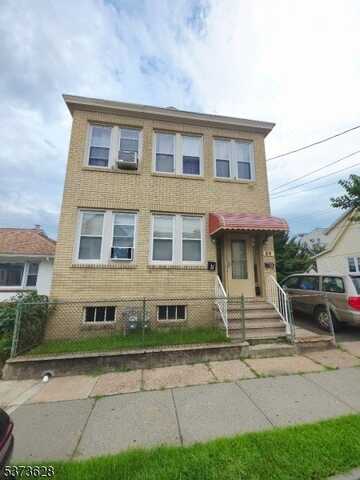 89 Pacific Ave, Garfield, NJ 07026