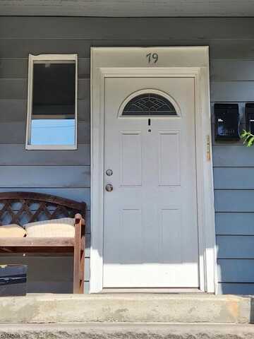 79 Spruce St, Bloomfield, NJ 07003
