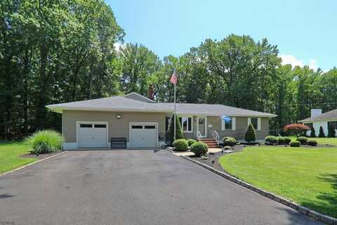 2268 Redwood Rd, Scotch Plains, NJ 07076