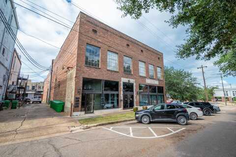 515 College St, Columbus, MS 39701