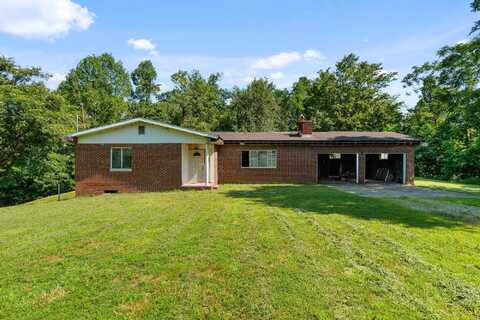 371 Henry Road, Lesage, WV 25537