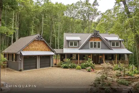 1582 New Settler's Way, Glenville, NC 28736