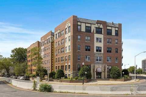 7435 BLVD EAST, North Bergen, NJ 07047