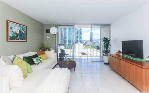 1925 Kalakaua Avenue, Honolulu, HI 96815