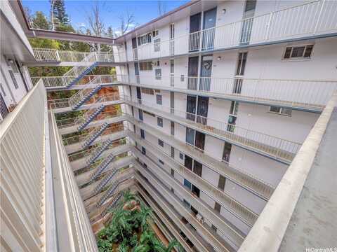 95-061 Waikalani Drive, Mililani, HI 96789