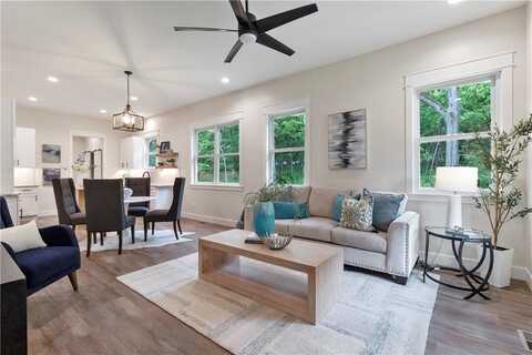 18 Beechwood Lane, Linn Valley, KS 66040