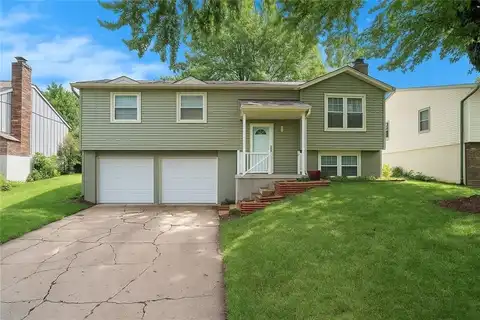 12617 S Locust Street, Olathe, KS 66062