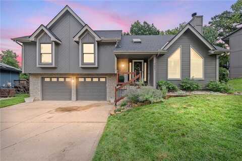 7807 N Adrian Avenue, Kansas City, MO 64151
