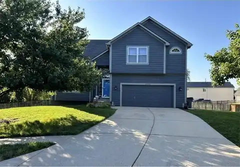 19098 W 164th Terrace, Olathe, KS 66062