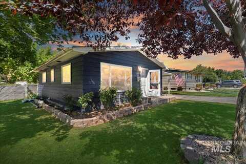 112 Owyhee Ave, Nampa, ID 83651