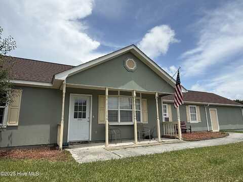 210 Zachary Lane, Hubert, NC 28539