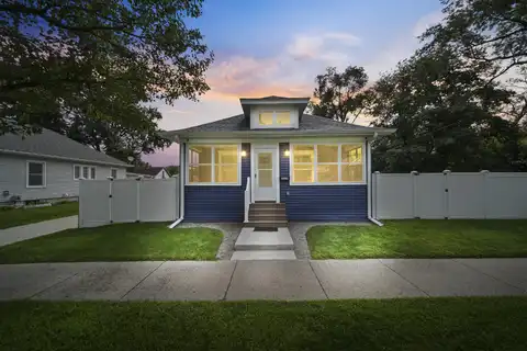 1123 Walker Street, Jackson, MI 49202