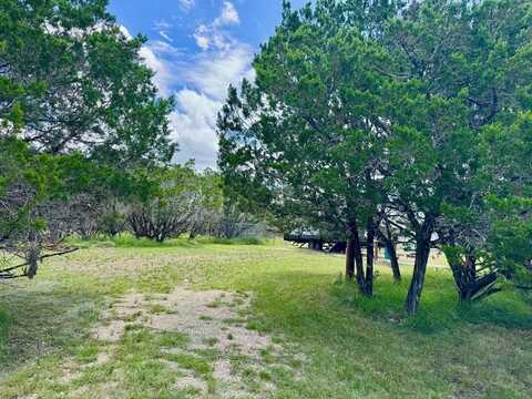 256 Jim Dalrymple Rd, Leakey, TX 78873