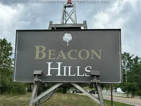 Beacon Street lot: 669, Winfield, WV 25213