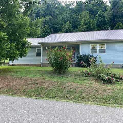 911 Dutch Hollow Road, Dunbar, WV 25064