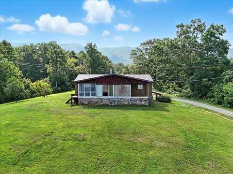 1011 Frank Thornton Road, Dandridge, TN 37725