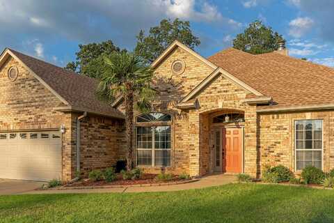 3826 Fern Ridge Dr., Longview, TX 75605