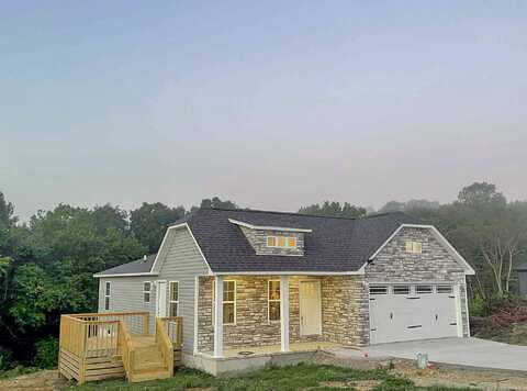 69 Queens Drive, East Bernstadt, KY 40729