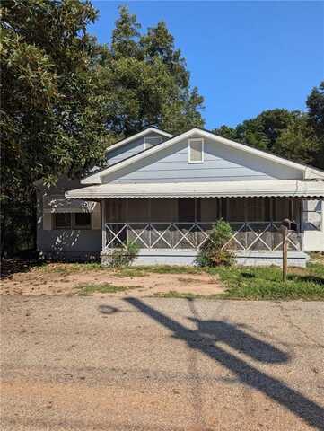 108 BAY COURT, OPELIKA, AL 36801