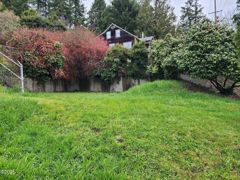 254 & 238 NE 3rd Street, Toledo, OR 97391