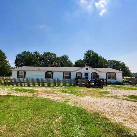 136 Shadow Rock Lake Road, Poplar Bluff, MO 63901