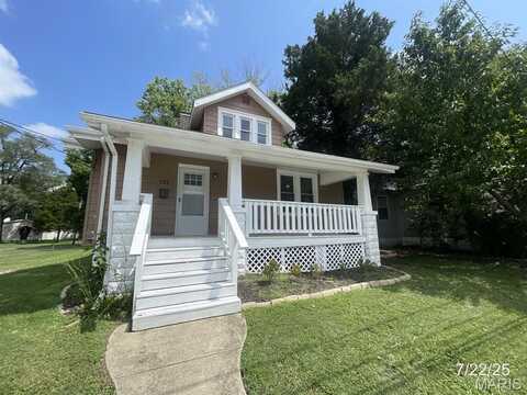 122 N 15th Street, Belleville, IL 62220
