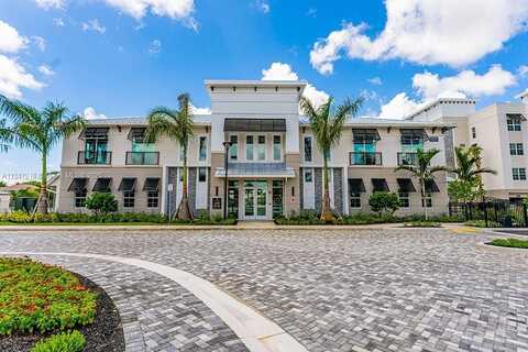 9125 W COMMERCIAL BLVD, Tamarac, FL 33351