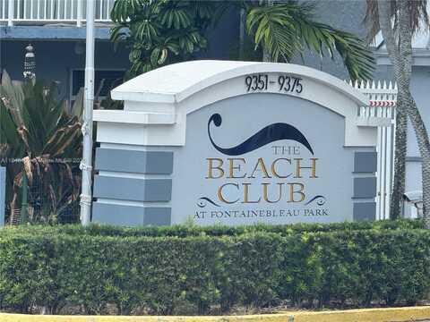 9371 Fontainebleau Blvd, Miami, FL 33172