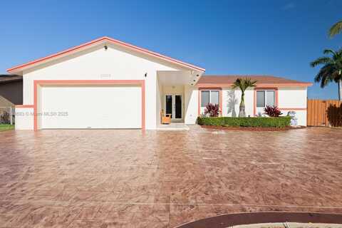 25836 SW 132nd Ct, Homestead, FL 33032
