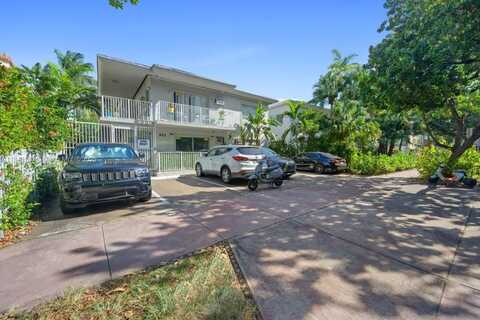 921 Meridian Ave, Miami Beach, FL 33139