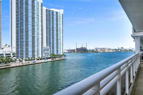 901 Brickell Key Blvd, Miami, FL 33131