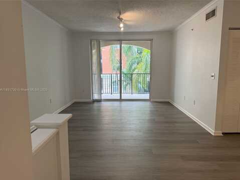 17100 N Bay Rd, Sunny Isles Beach, FL 33160