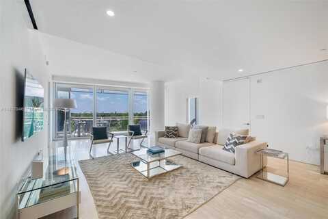 9001 Collins Ave, Surfside, FL 33154