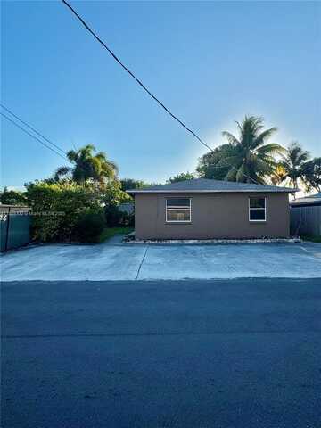 124 SE 2nd Ter, Hallandale Beach, FL 33009