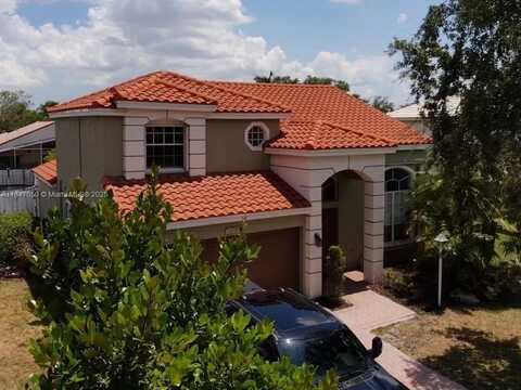 13274 NW 15th Ct, Pembroke Pines, FL 33028