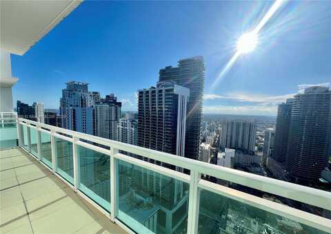 951 Brickell Ave, Miami, FL 33131