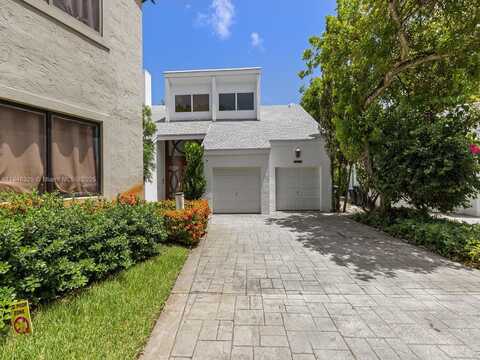 20251 W Oak Haven Cir, Miami, FL 33179
