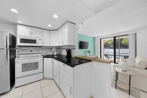 2345 NE 135th St, North Miami, FL 33181