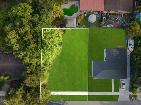 2940 NW 169 Terrace, Miami Gardens, FL 33056